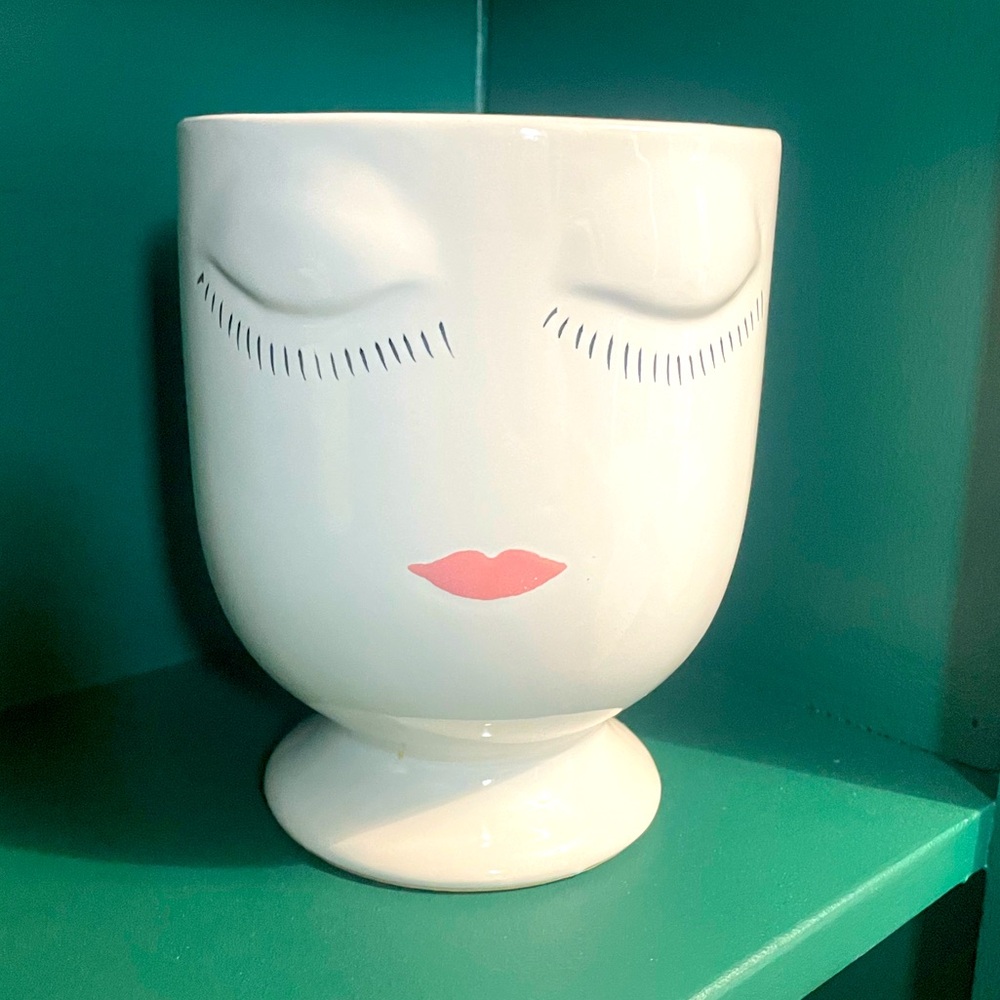 Face planter, no flaws.